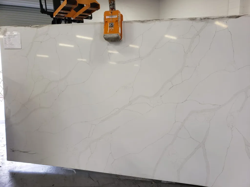 Ivory Cloud Quartz slab